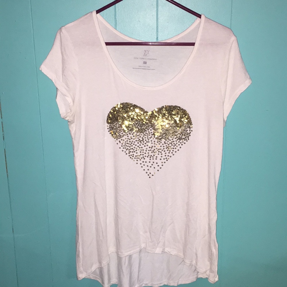 NEWYORK & COMPANY GOLD SEQUENCE SHORT SLEEVE SHIRT